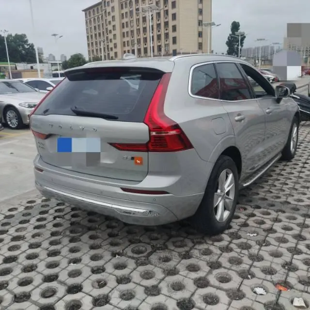 Volvo 2022 XC60 48V 2.0T B5 4-wheel-drive Zhiyi Deluxe Edition Automatic Gear 9