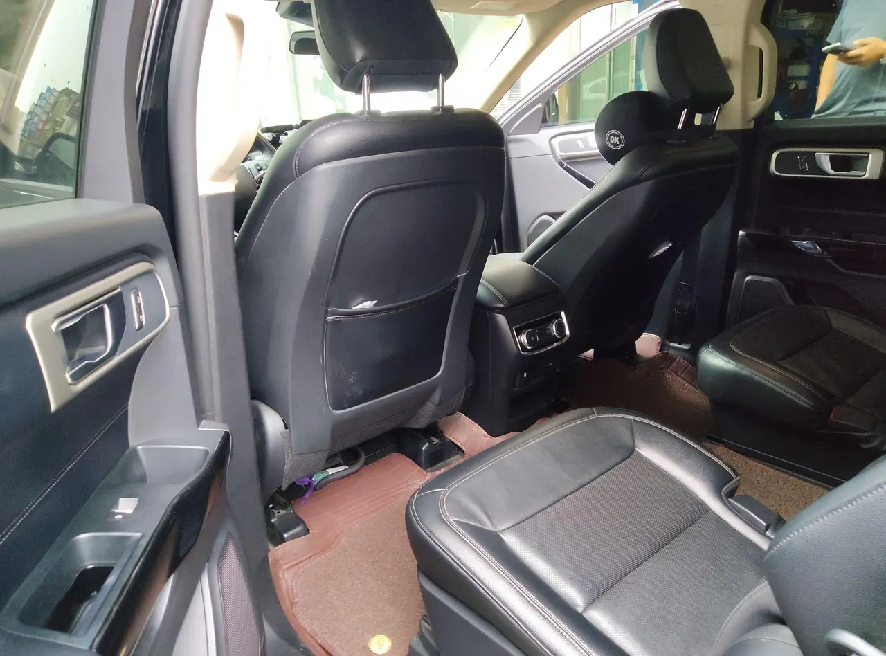 Ford 2020 Explorer 2.3T EcoBoost 14250.00g Drive Fashion Edition 6-seat Automatic Gear 3