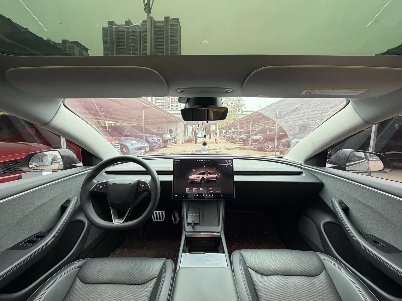 Tesla 2022 Model 3 rear-wheel drive version of automatic transmission 5