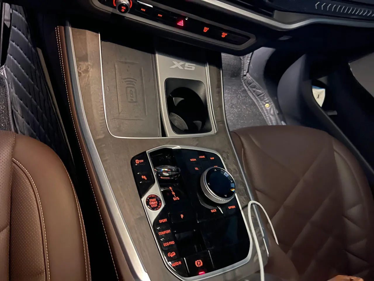 BMW 2023 X5 xDrive30Li 48V 2.0T exclusive m sports obsidian night suit automatic gear 6