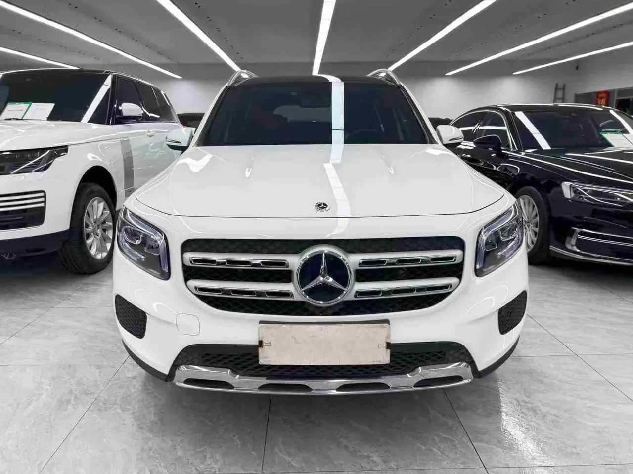 Mercedes Benz 2023 GLB 200 1.3T Dynamic Automatic 2
