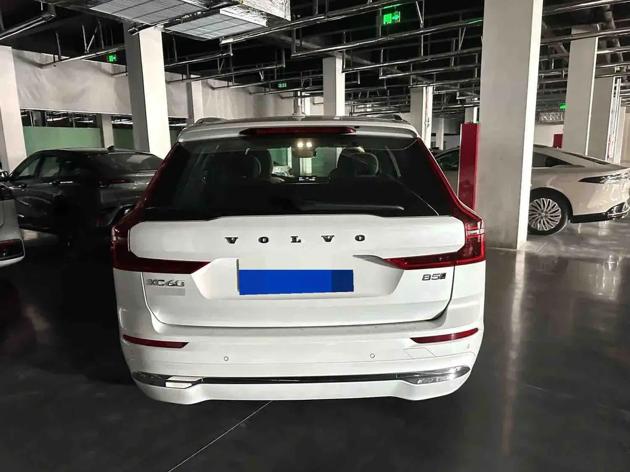 Volvo 2026 XC60 48V 2.0T B5 4-wheel drive Zhiyuan Deluxe Edition Automatic Gear 4