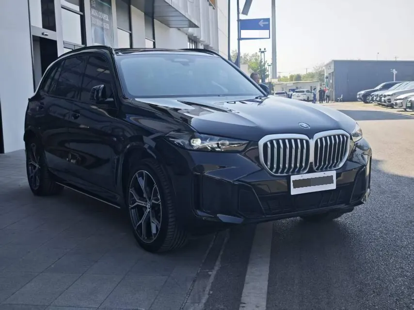 BMW 2026 X5 xDrive30Li 48V 2.0T exclusive m sports obsidian night suit (modified) automatic gear 3