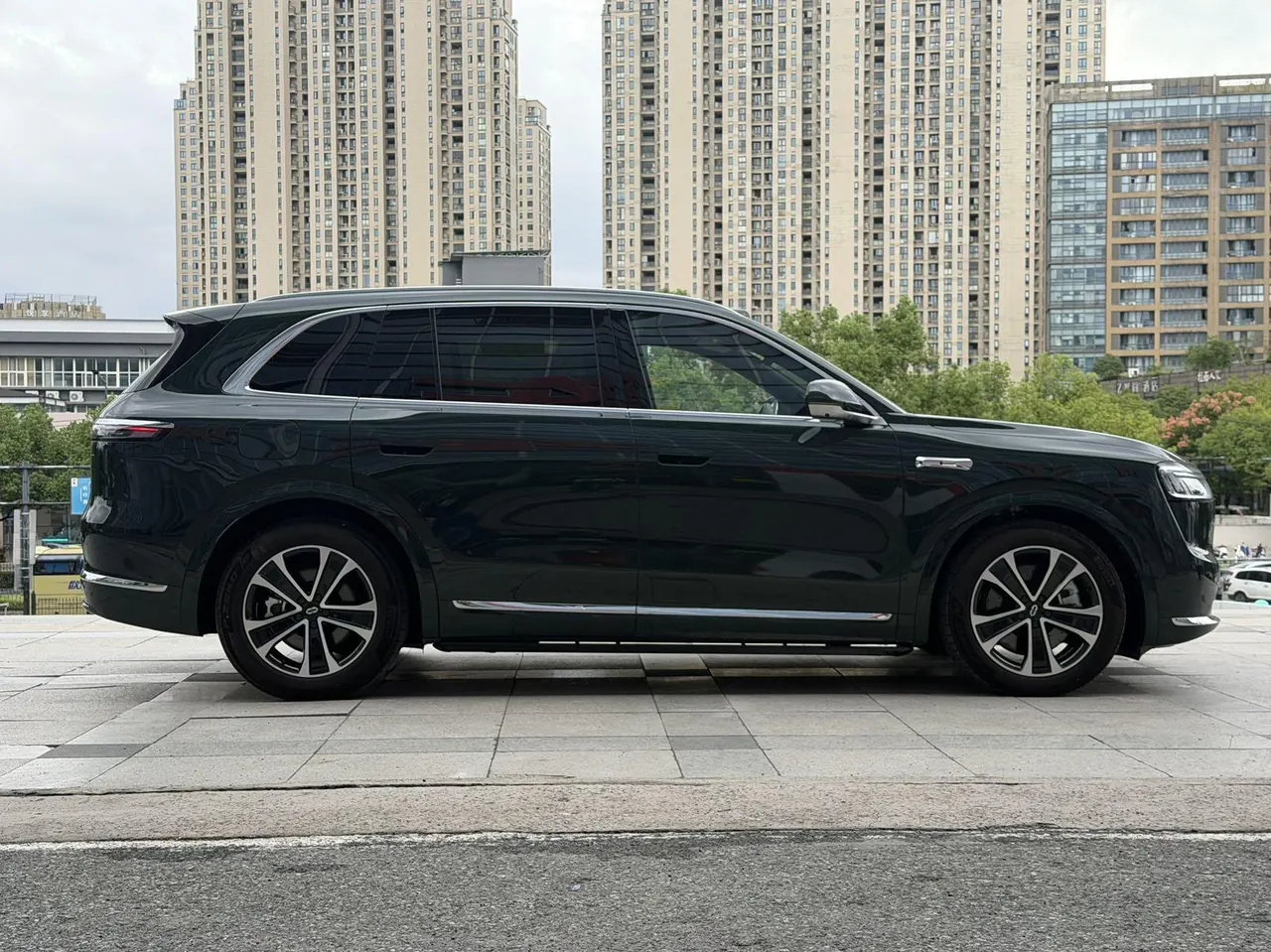 AITO 2026 AITO M7 extended range Ultra 4-wheel drive version 5 (192-line laser Radar) automatic gear 5