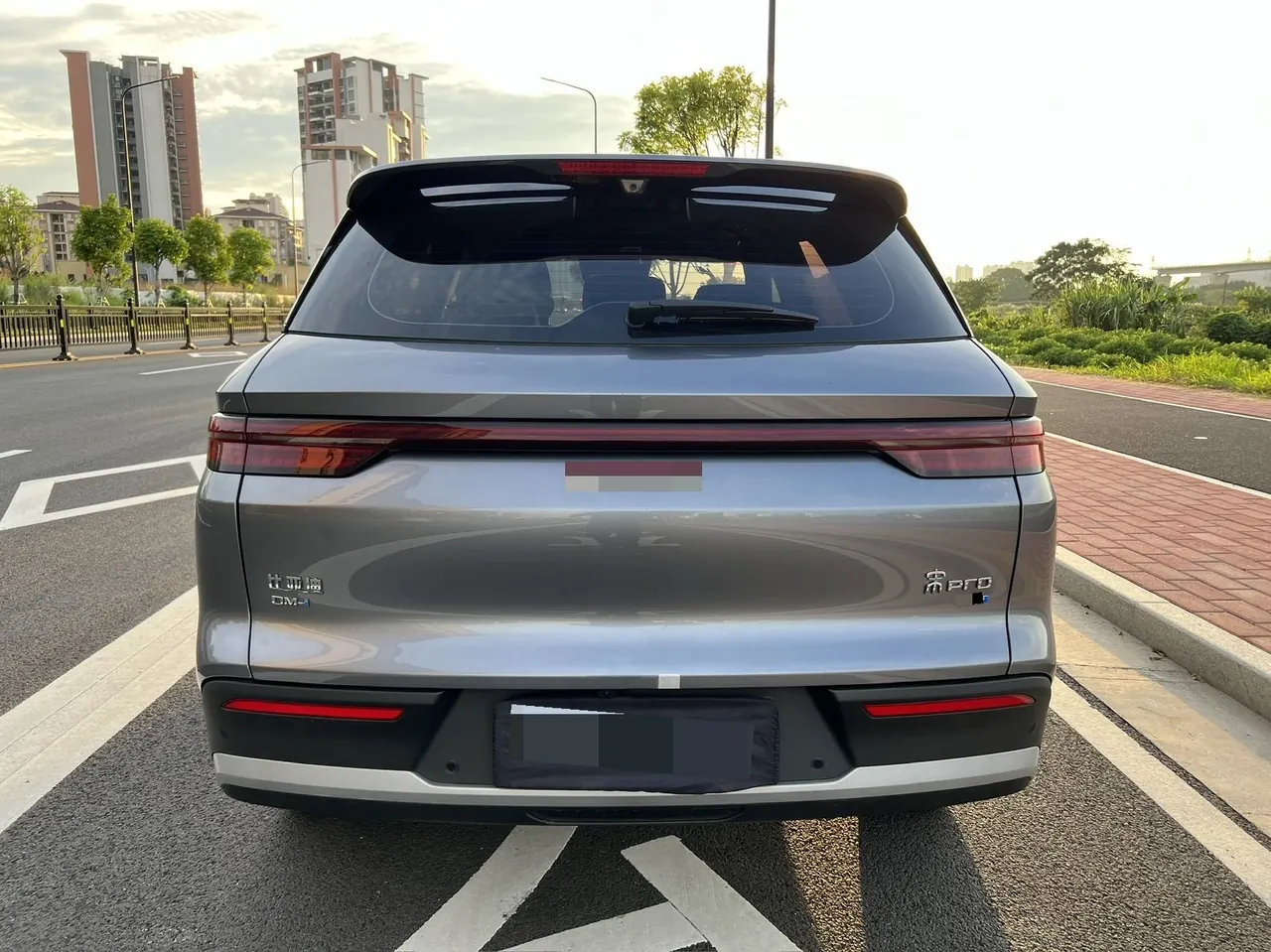 BYD Song Pro New Energy 2026 Song Pro DM-i 1.5 Stepless 133KM Excellent Automatic Gear 8