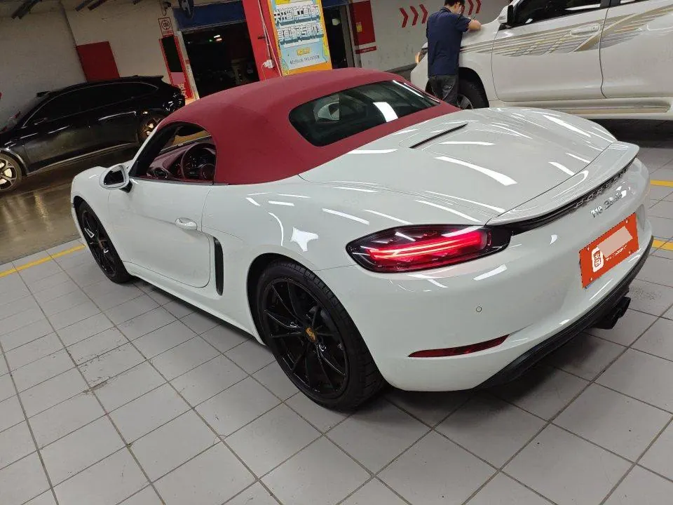 Porsche 718 (Imported) 2020 718 Boxer 2.0T Automatic 3