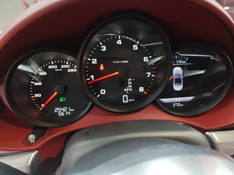 Porsche 718 (Imported) 2020 718 Boxer 2.0T Automatic 6