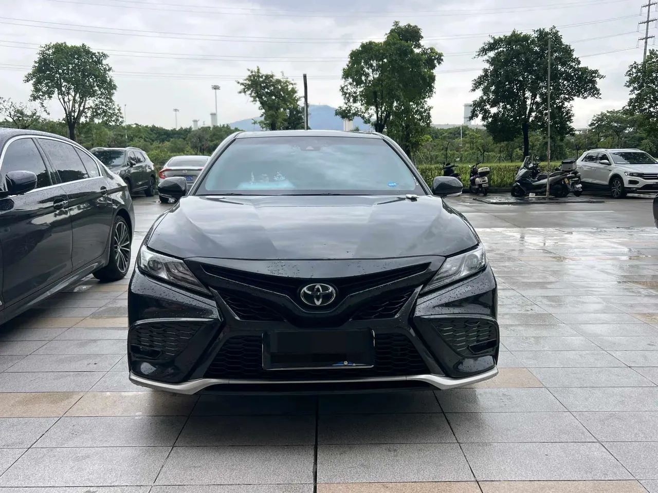 Toyota 2023 Camry 2.0S Stepless Front Edition Automatic Gear 2
