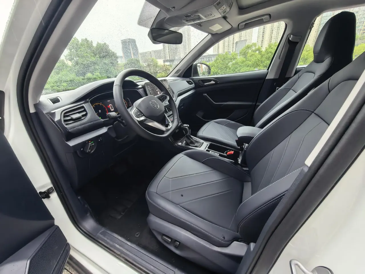 Volkswagen 2026 Tuyue Xinrui 1.5TSI 300TSI Sharp Enjoy Edition Automatic Gear 7