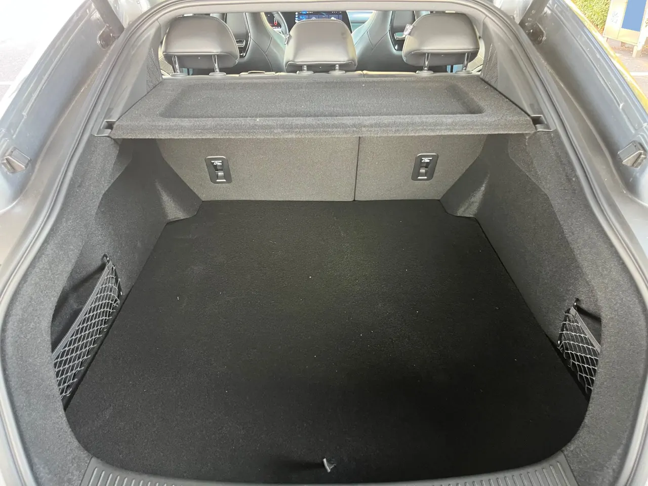 MG 2026 MG7 1.5T 300 Elegant Automatic Gear 3