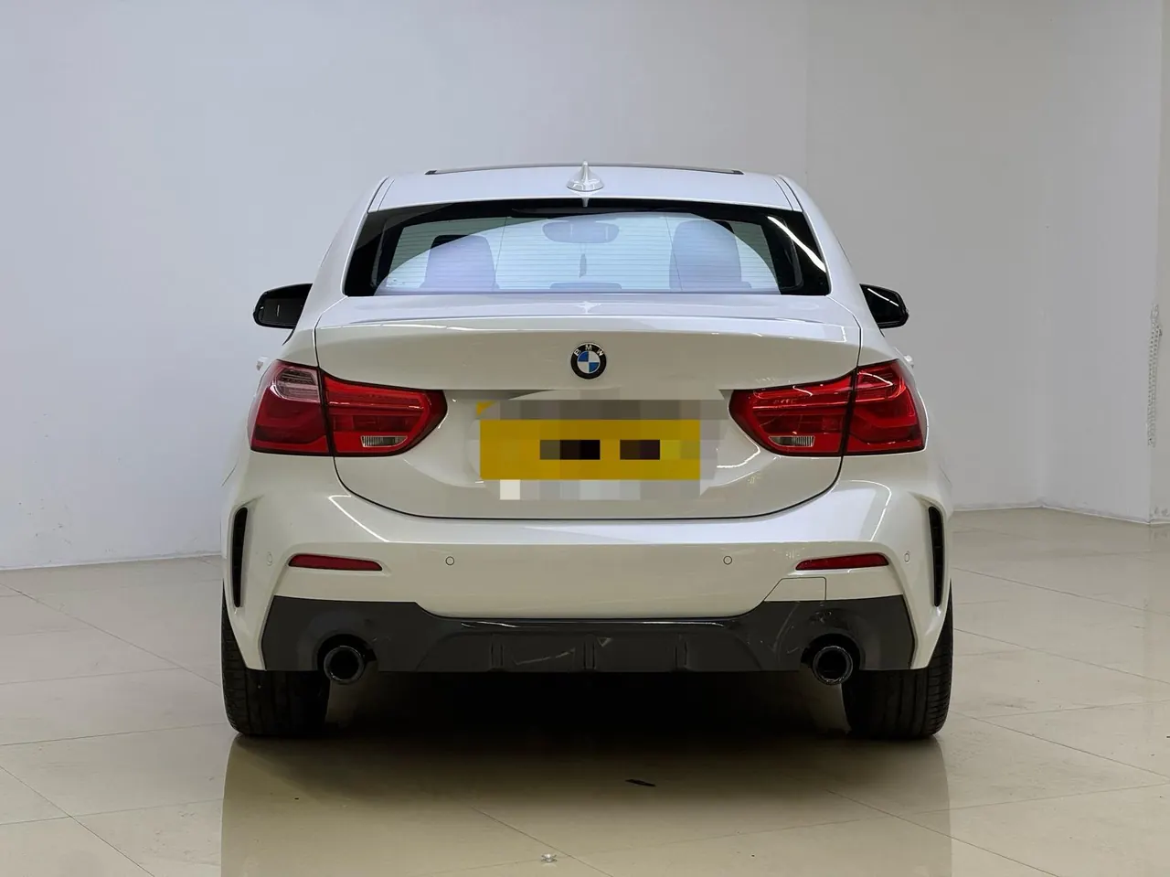 BMW 1 Series 2021 120i 1.5T M Sports Obsidian Night Edition Automatic Gear 7