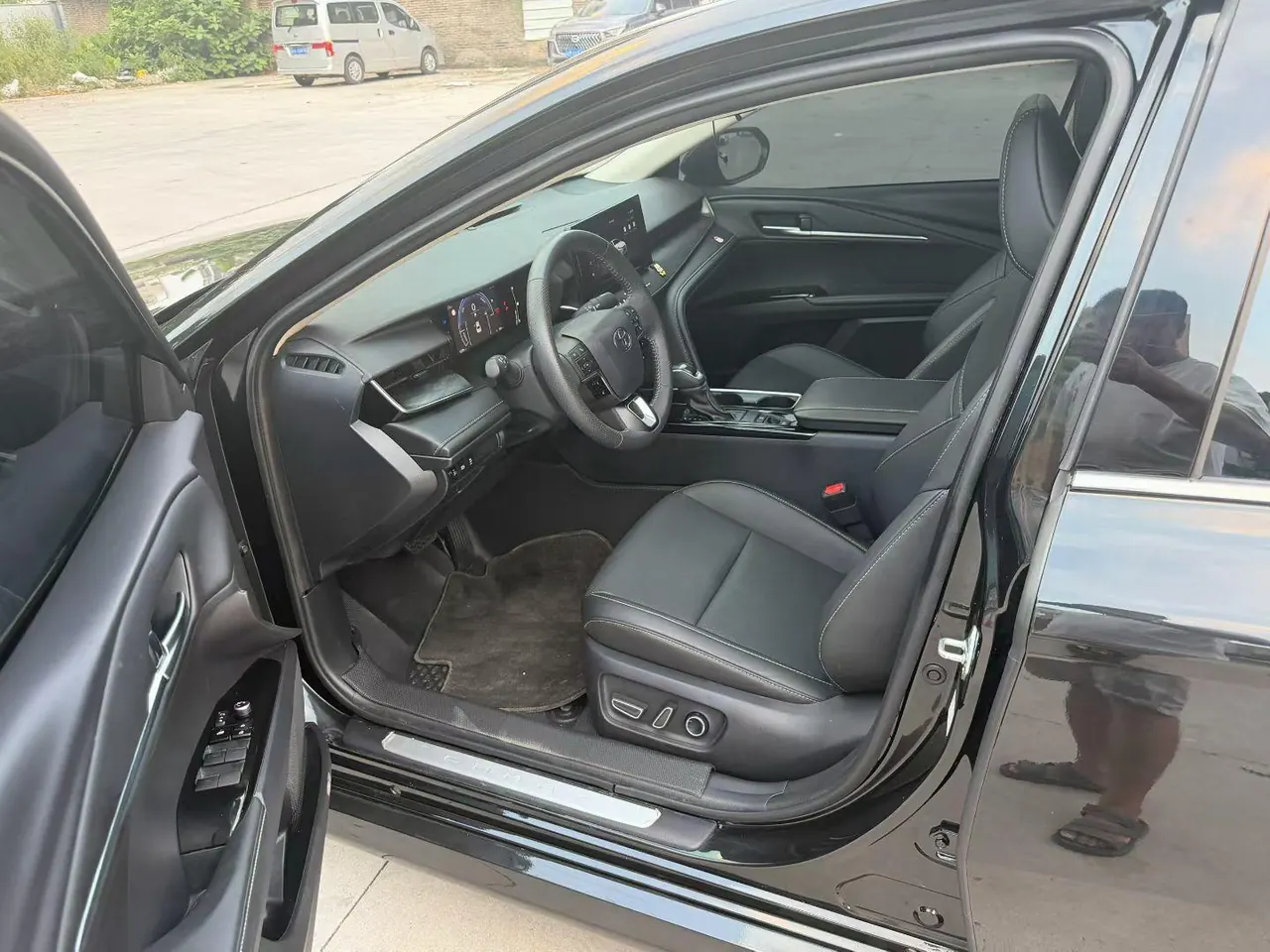 Toyota 2026 Camry Dual Engine 2.0HGVP Stepless Deluxe Automatic Gear 8