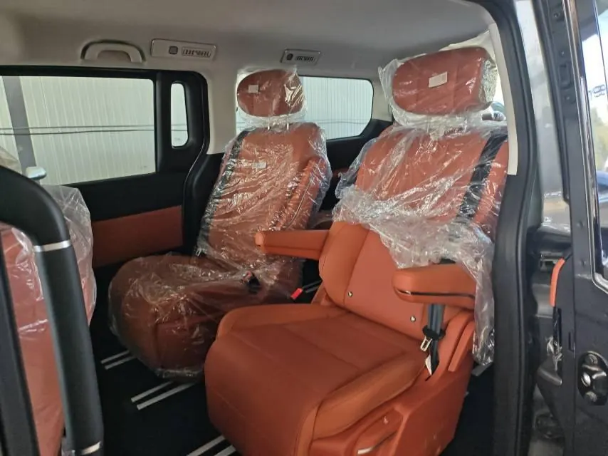 BAIC 2026 Ruisheng M8 extended range version 230 exclusive 7-seat automatic gear 3