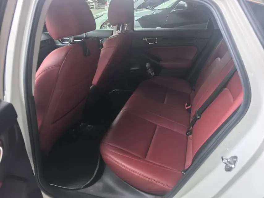 Honda 2023 Civic 1.5T CVT 240TURBO Sporty Edition Automatic 4