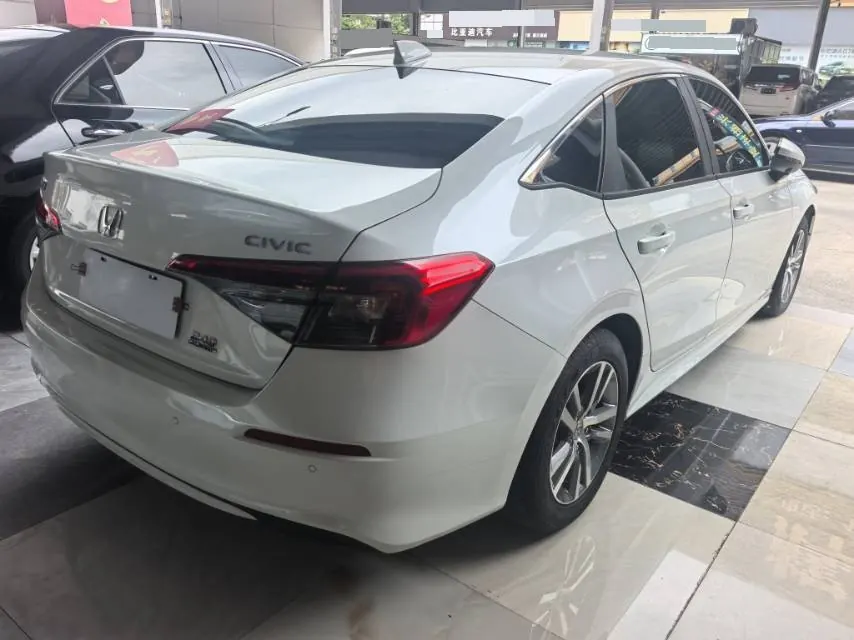 Honda 2023 Civic 1.5T CVT 240TURBO Sporty Edition Automatic 6