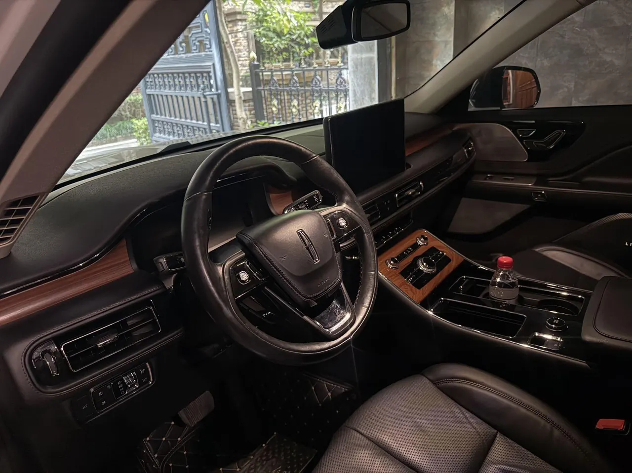Lincoln 2020 Aviator 3.0T V6 4-wheel Drive Premium Edition Automatic Gear 4
