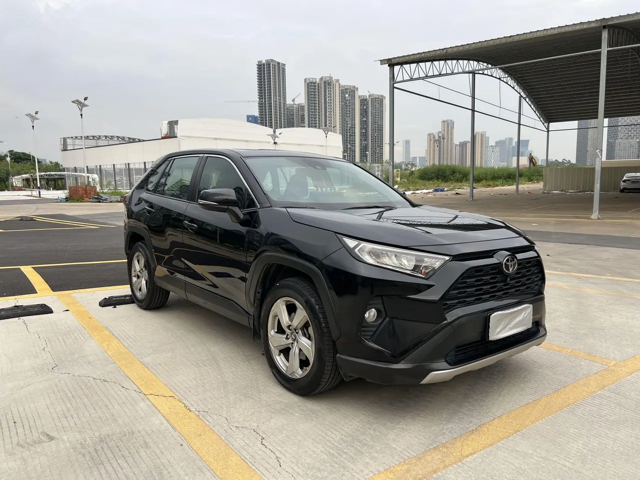 Toyota 2020 RAV4 Rongbo 2.0 Stepless Two-Drive Fashion Edition PLUS Automatic Gear 3