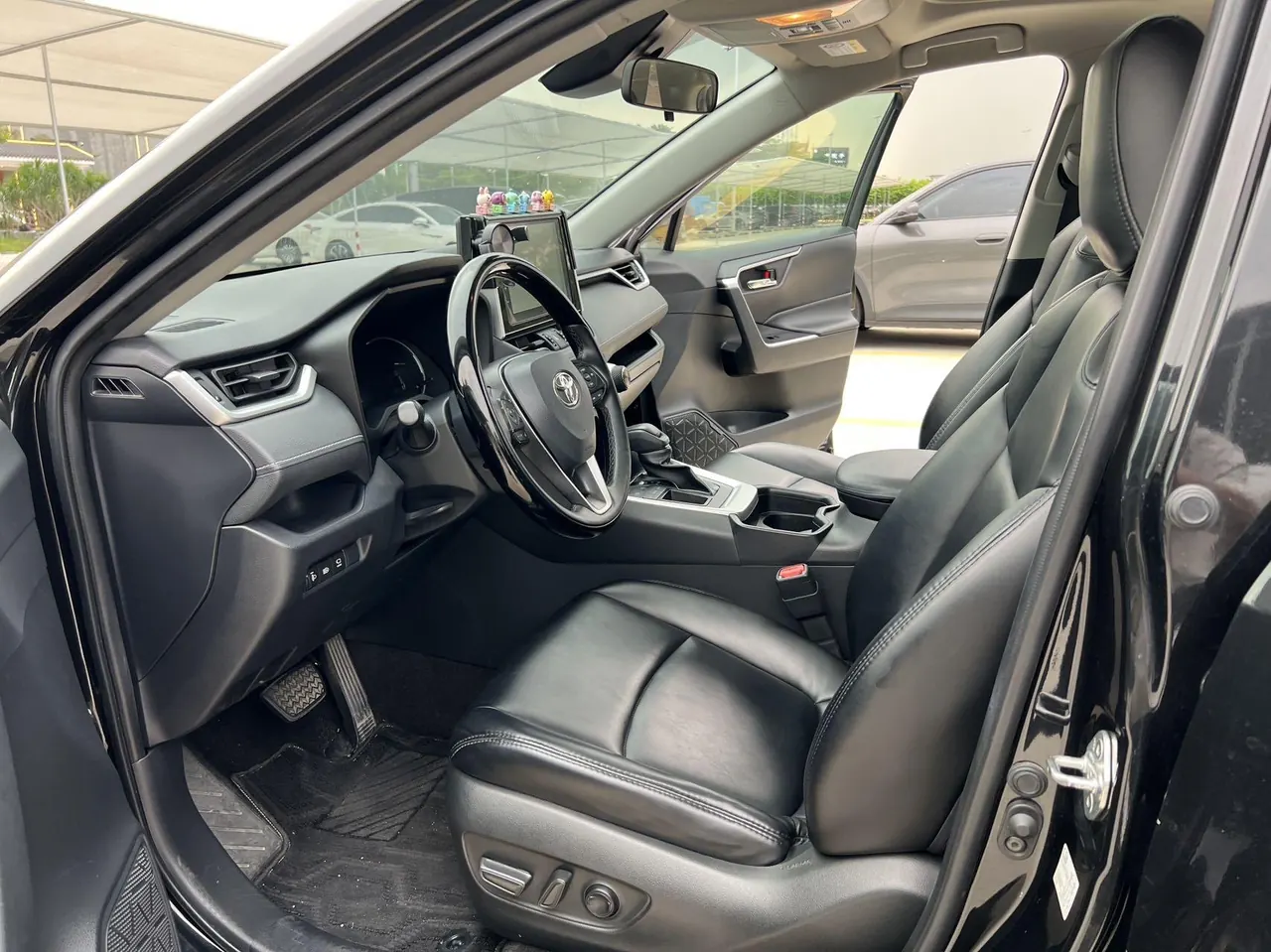 Toyota 2020 RAV4 Rongbo 2.0 Stepless Two-Drive Fashion Edition PLUS Automatic Gear 5