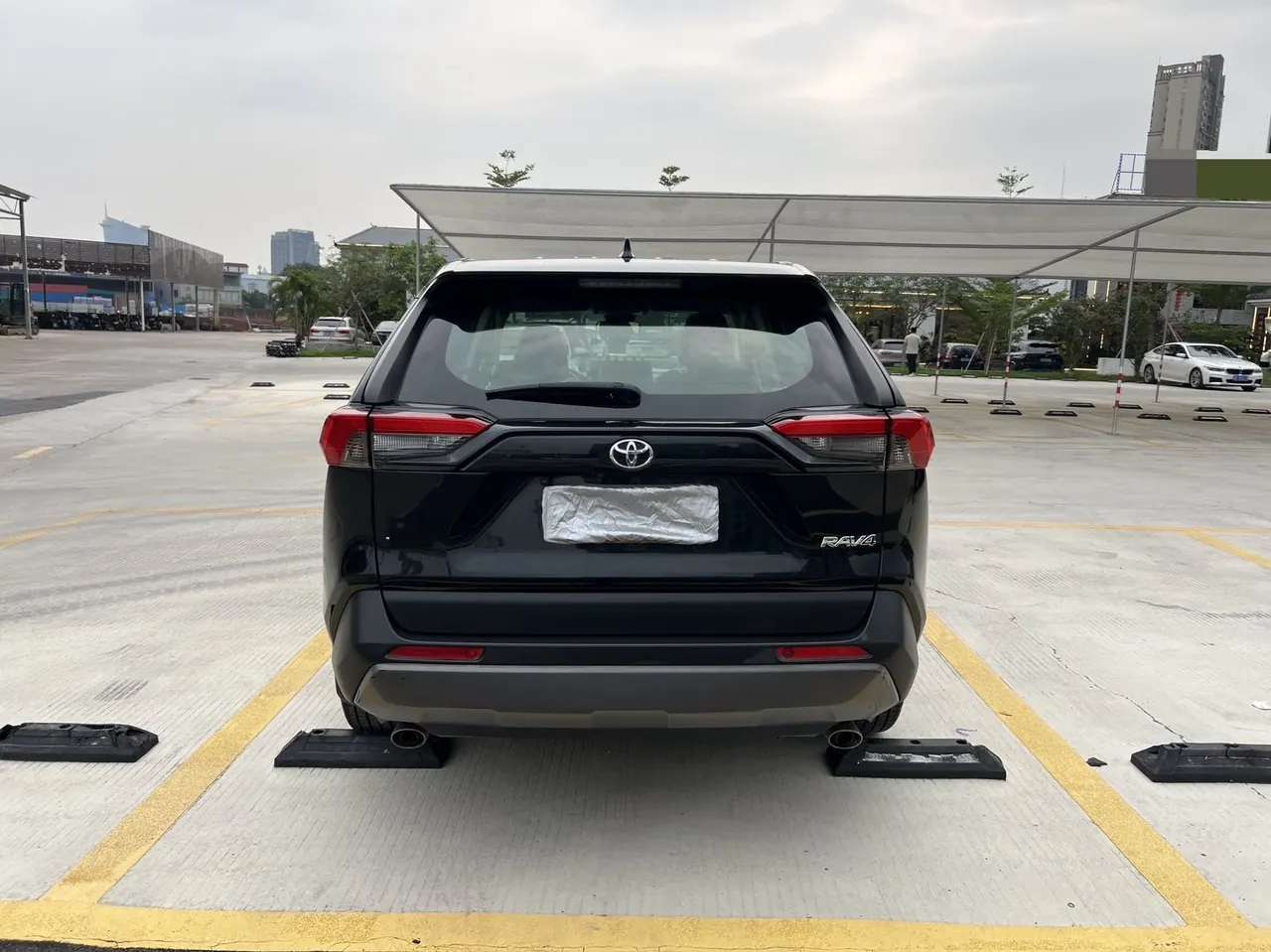 Toyota 2020 RAV4 Rongbo 2.0 Stepless Two-Drive Fashion Edition PLUS Automatic Gear 8