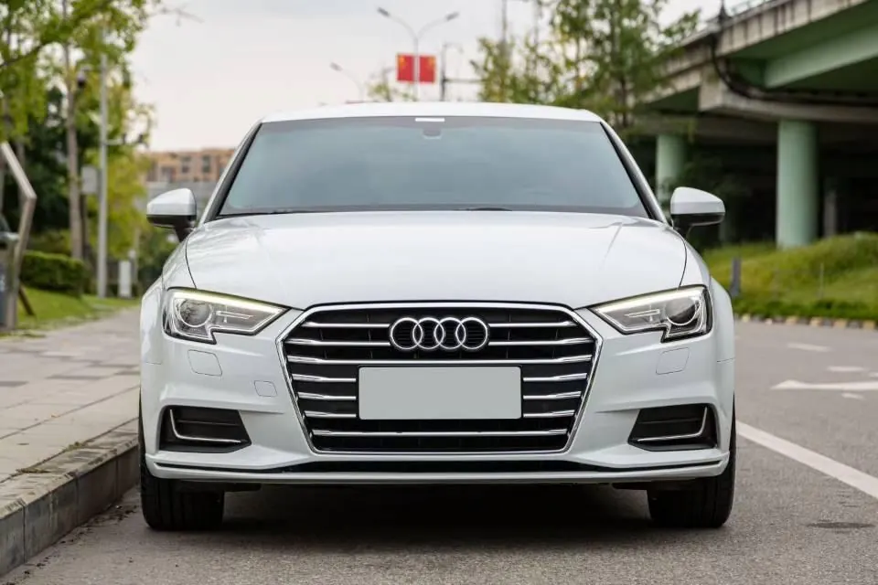 Audi 2020 A3 Limousine 1.4TFSI 35TFSI aggressive automatic gear 2