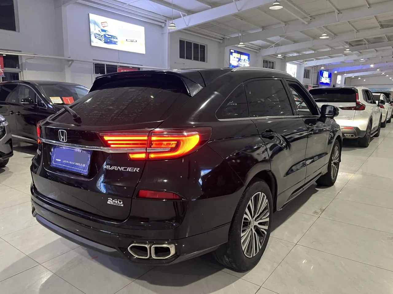 Honda 2020 Crown Road 1.5T Stepless 240TURBO Two-Drive Comfortable Edition Automatic Gear 3