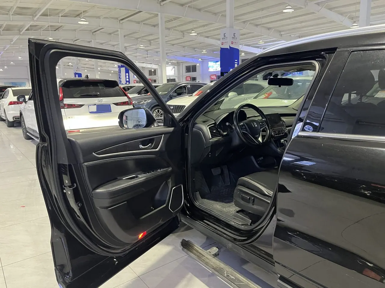 Honda 2020 Crown Road 1.5T Stepless 240TURBO Two-Drive Comfortable Edition Automatic Gear 5
