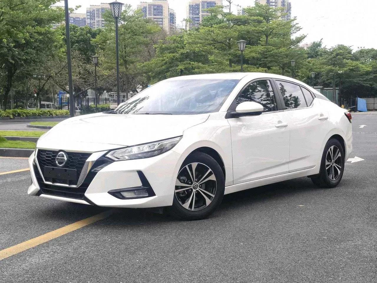 Open image lightbox: Nissan 2020 Sylphy 1.6 Stepless XL Pleasant Edition Automatic Gear