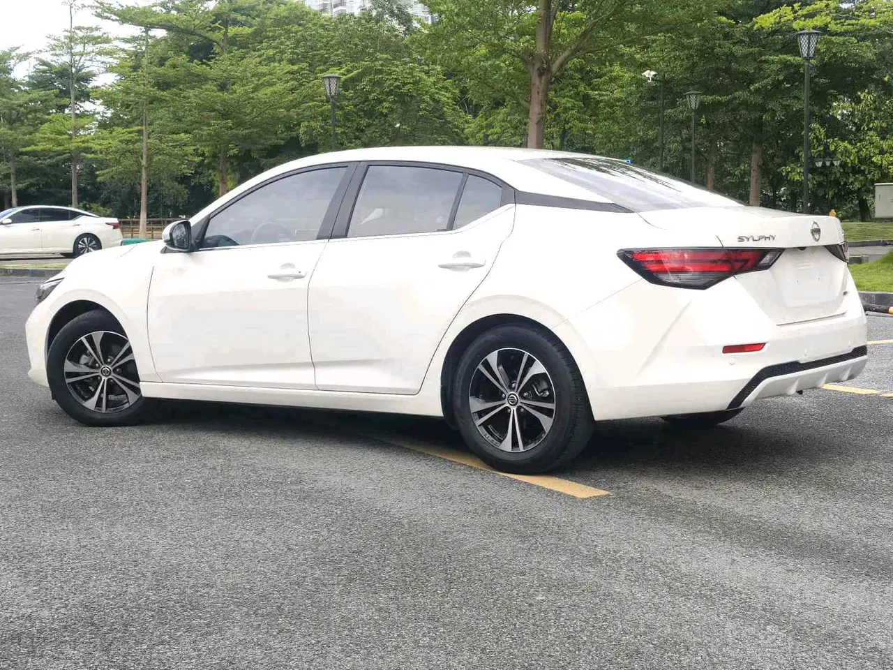 Nissan 2020 Sylphy 1.6 Stepless XL Pleasant Edition Automatic Gear 4
