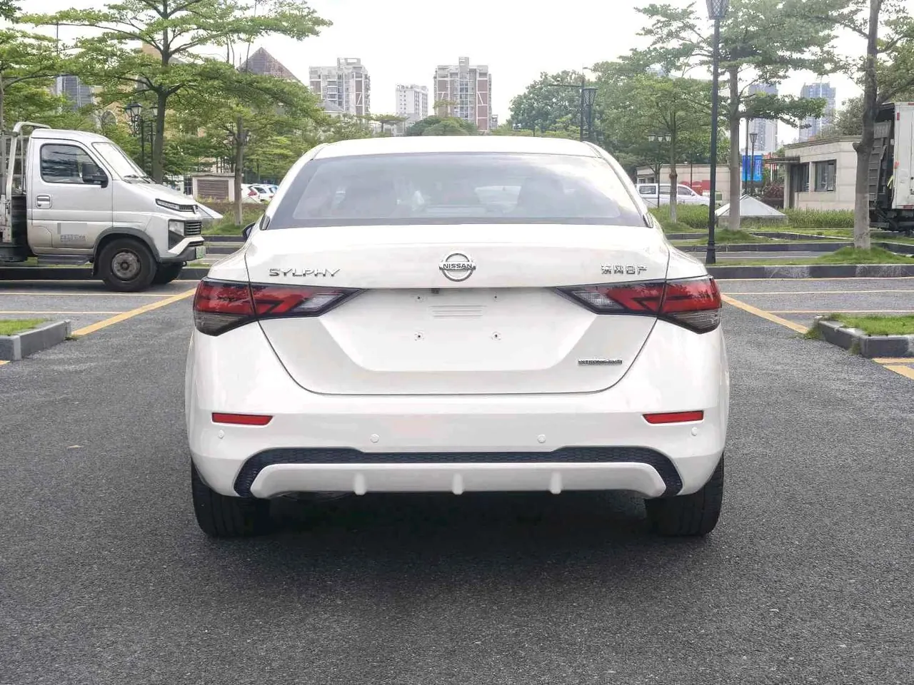 Nissan 2020 Sylphy 1.6 Stepless XL Pleasant Edition Automatic Gear 5