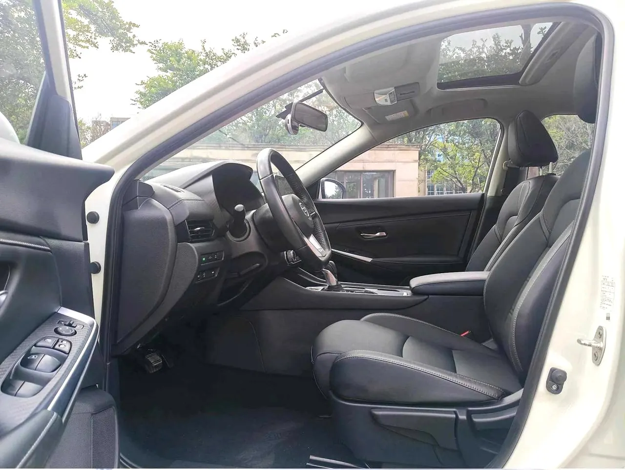 Nissan 2020 Sylphy 1.6 Stepless XL Pleasant Edition Automatic Gear 8