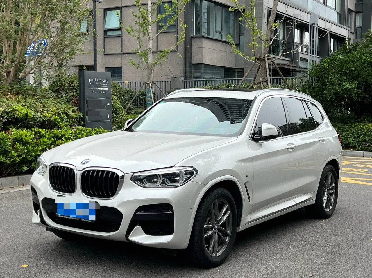 Open image lightbox: BMW 2020 X3 xDrive25i 2.0T M sports suit automatic gear