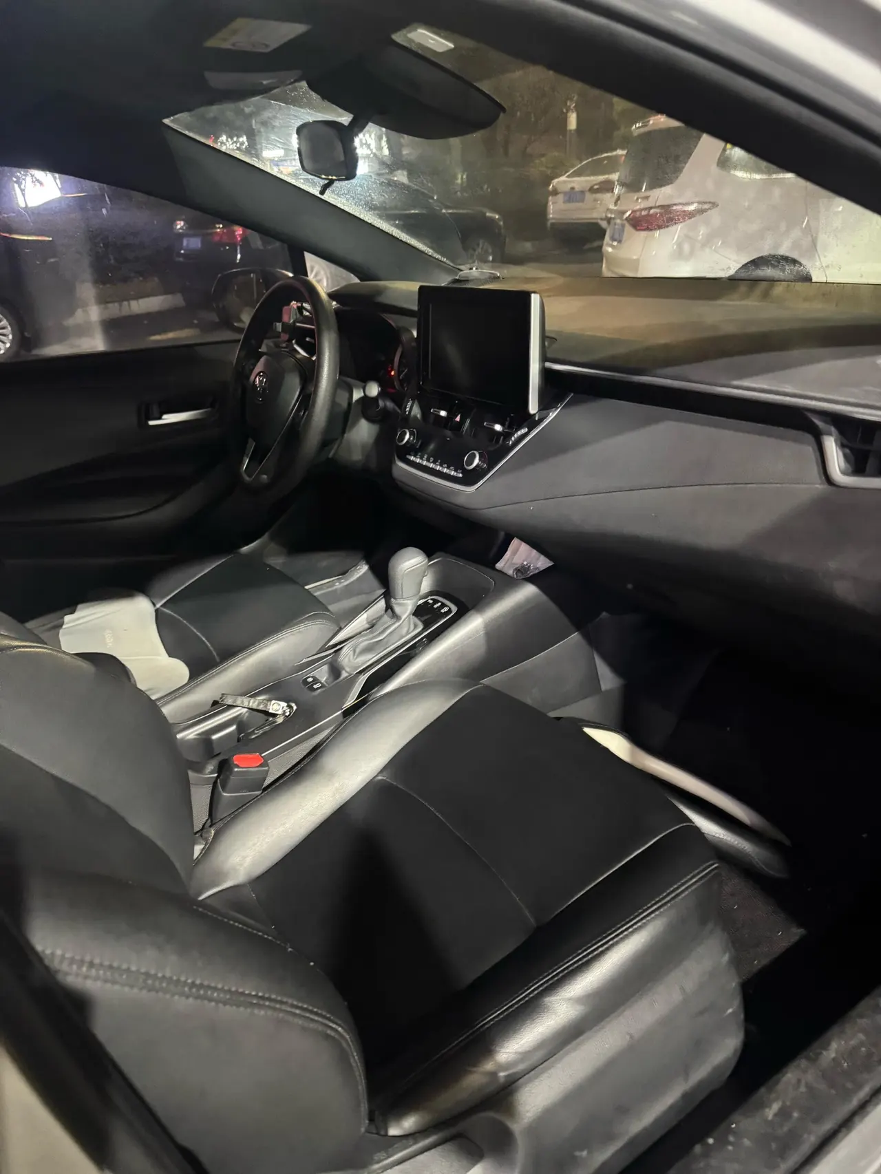 Toyota 2022 Lei Ling 1.2T Stepless 185T Sports Edition Automatic Gear 4