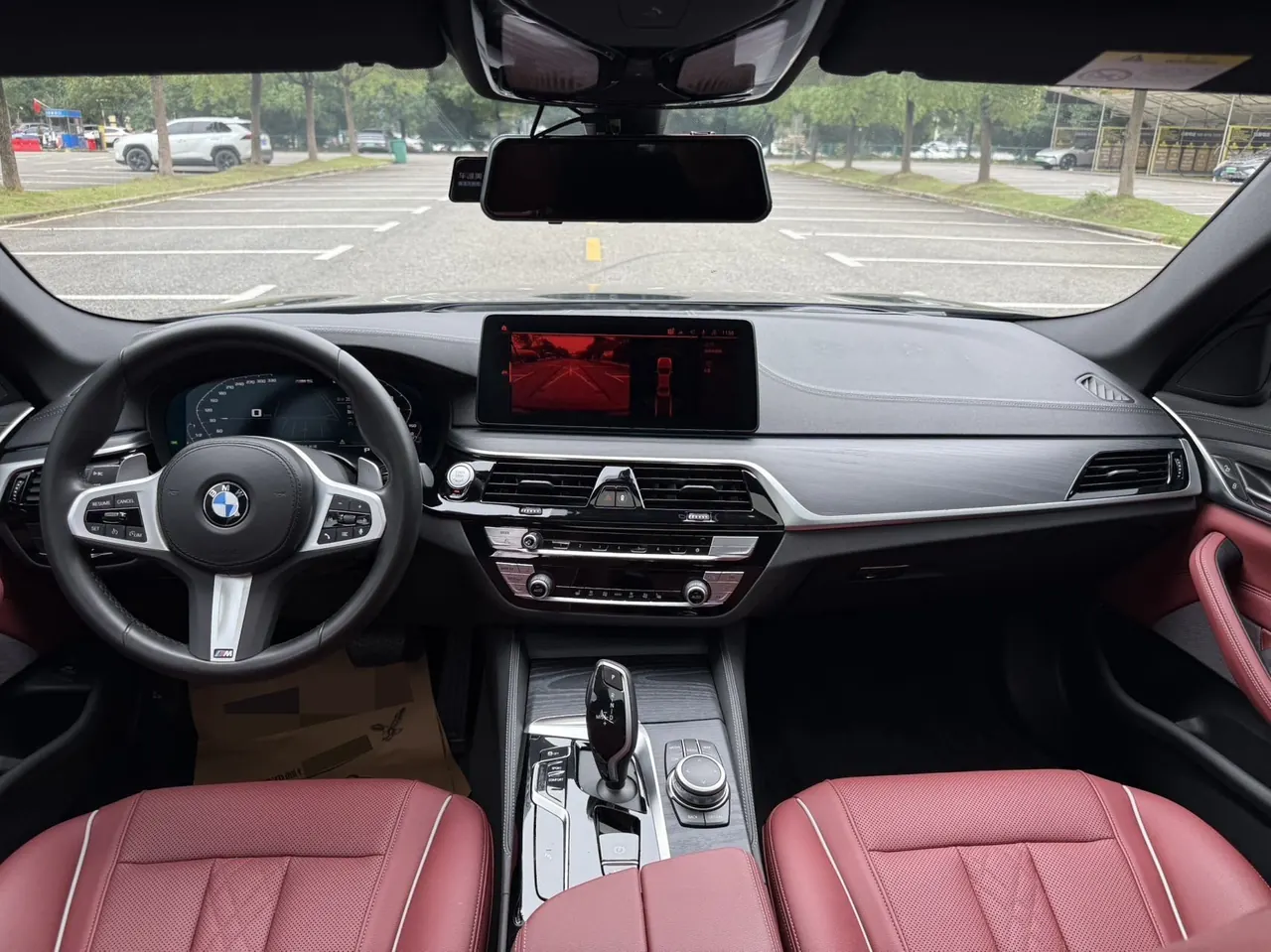 BMW 5 Series 2022 530Li 2.0T Leading M Sports Suit Automatic Gear 9