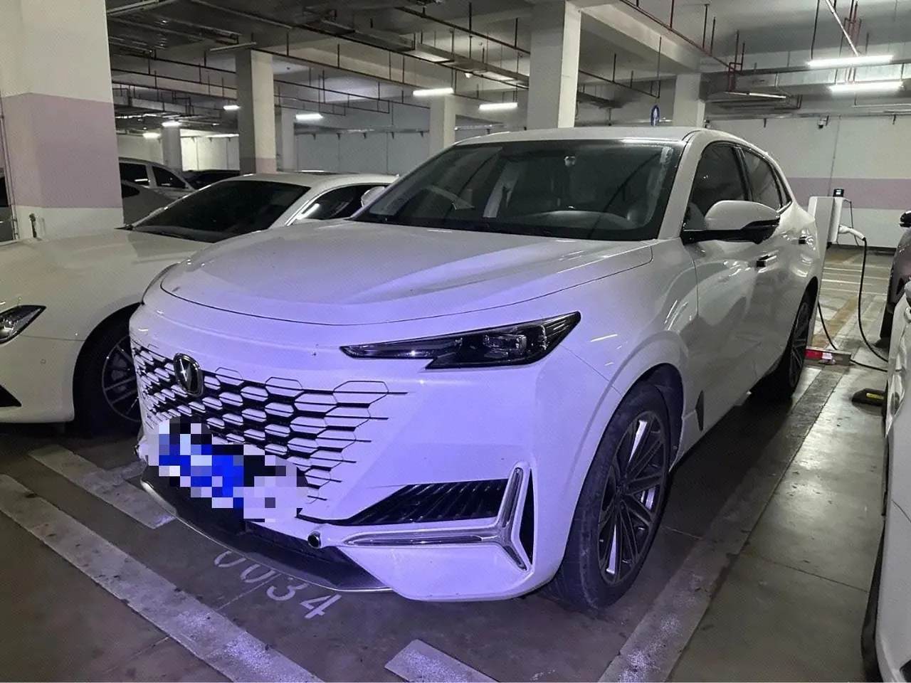 Open image lightbox: ChangAn 2021 UNI-K 2.0T Honorable Automatic