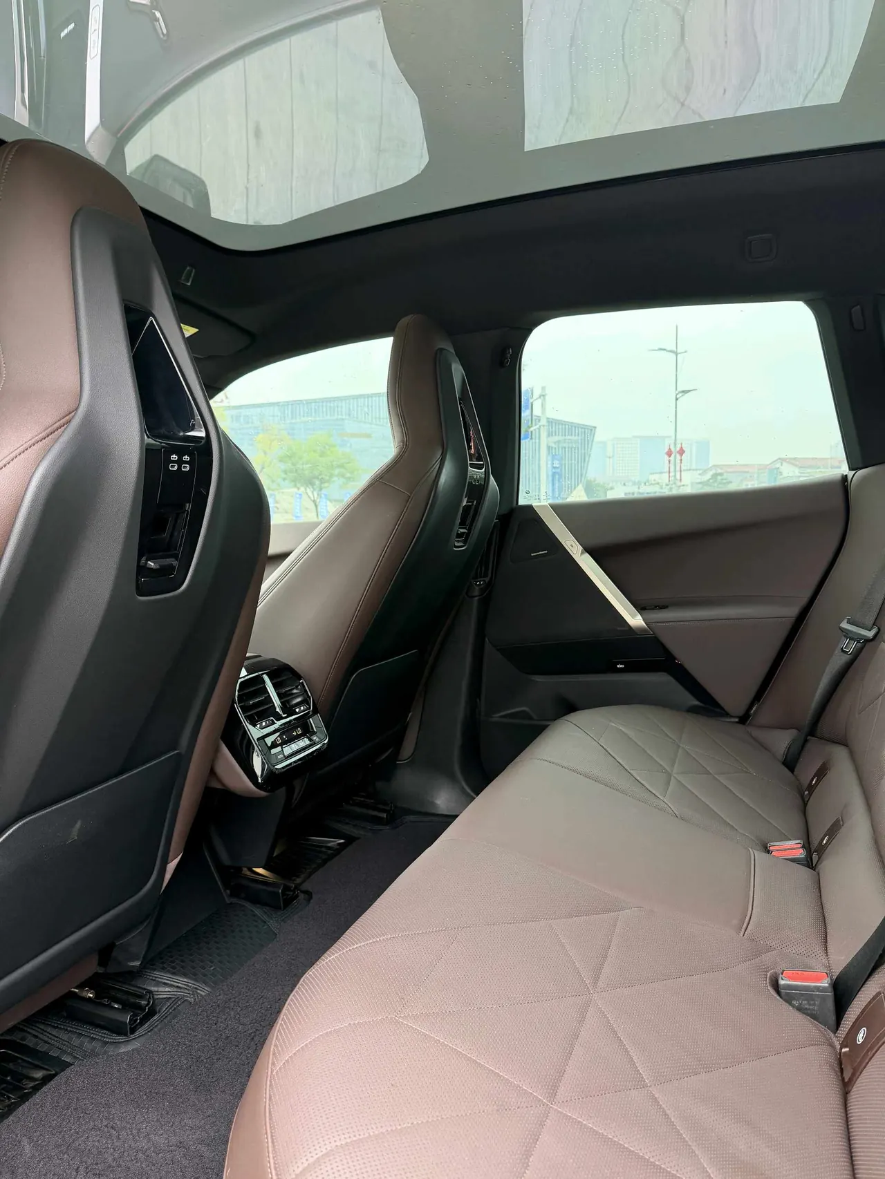 BMW iX (Imported) 2022 iX xDrive40 xDrive40 Automatic 10
