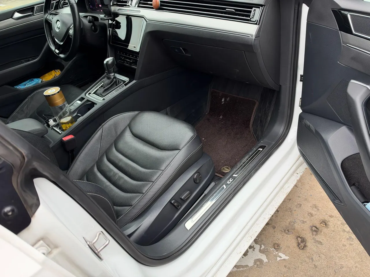 Volkswagen 2020 CC 2.0TSI 330TSI beauty version of automatic gear 5