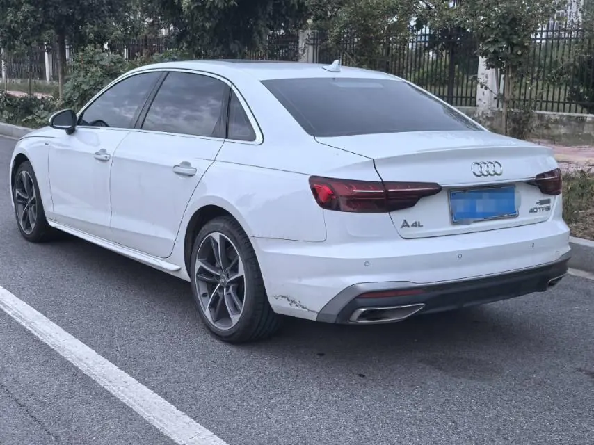 Audi 2020 A4L 2.0TFSI 35TFSI Fashion Dynamic Automatic 6