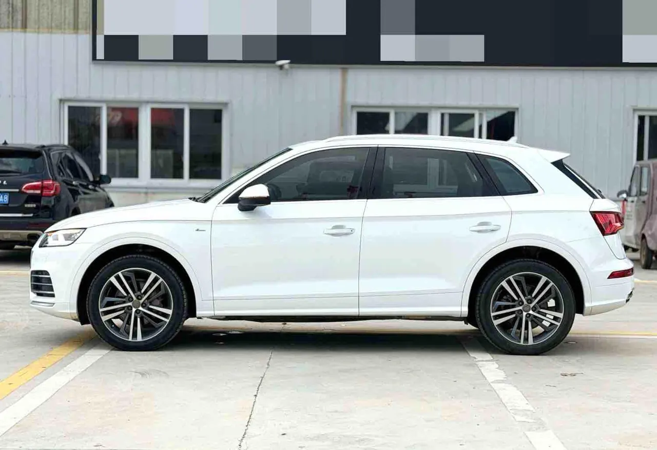 Audi 2020 Q5L 2.0TFSI 40TFSI Rongxiang Fashion Automatic 4
