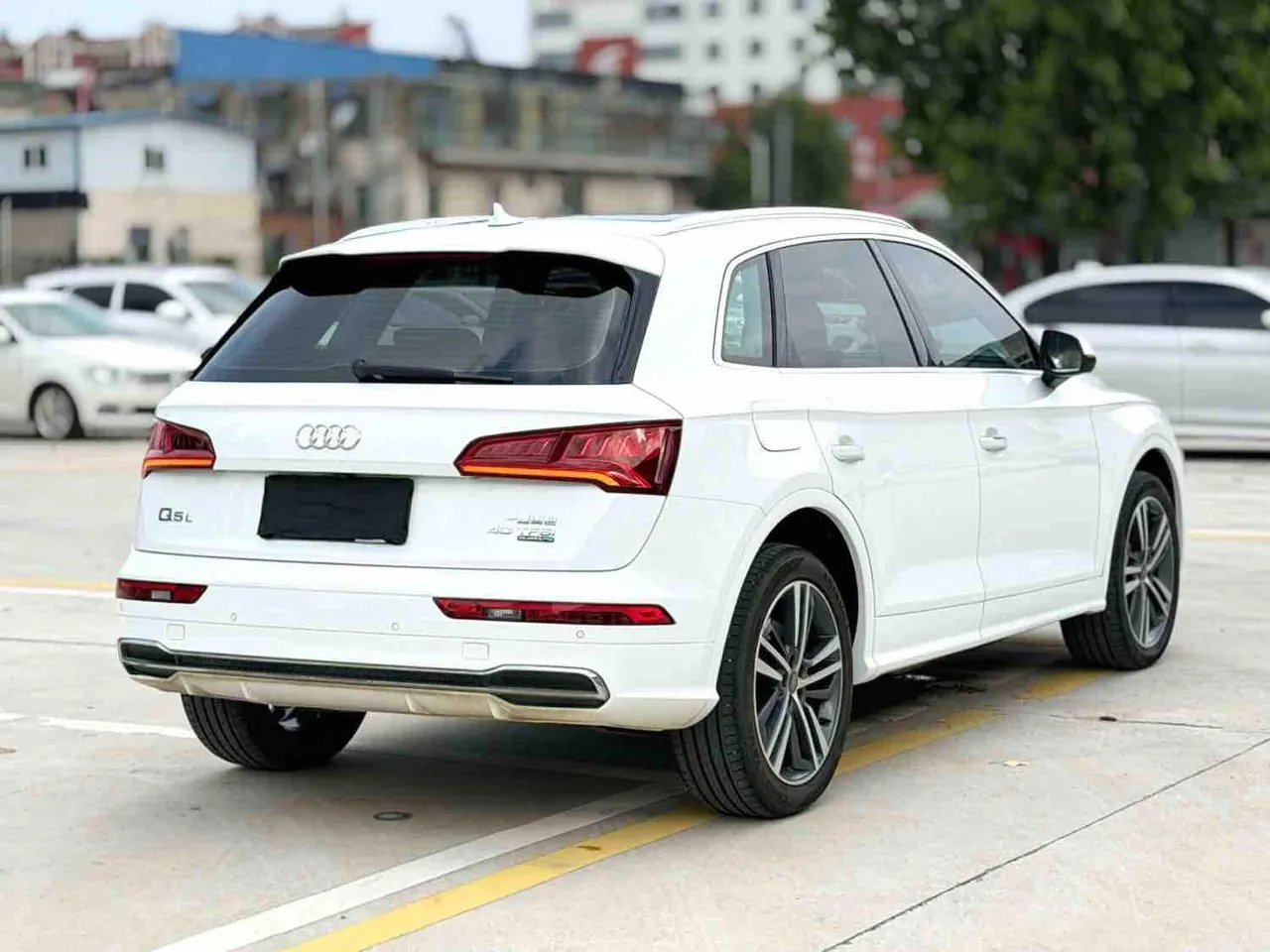 Audi 2020 Q5L 2.0TFSI 40TFSI Rongxiang Fashion Automatic 7