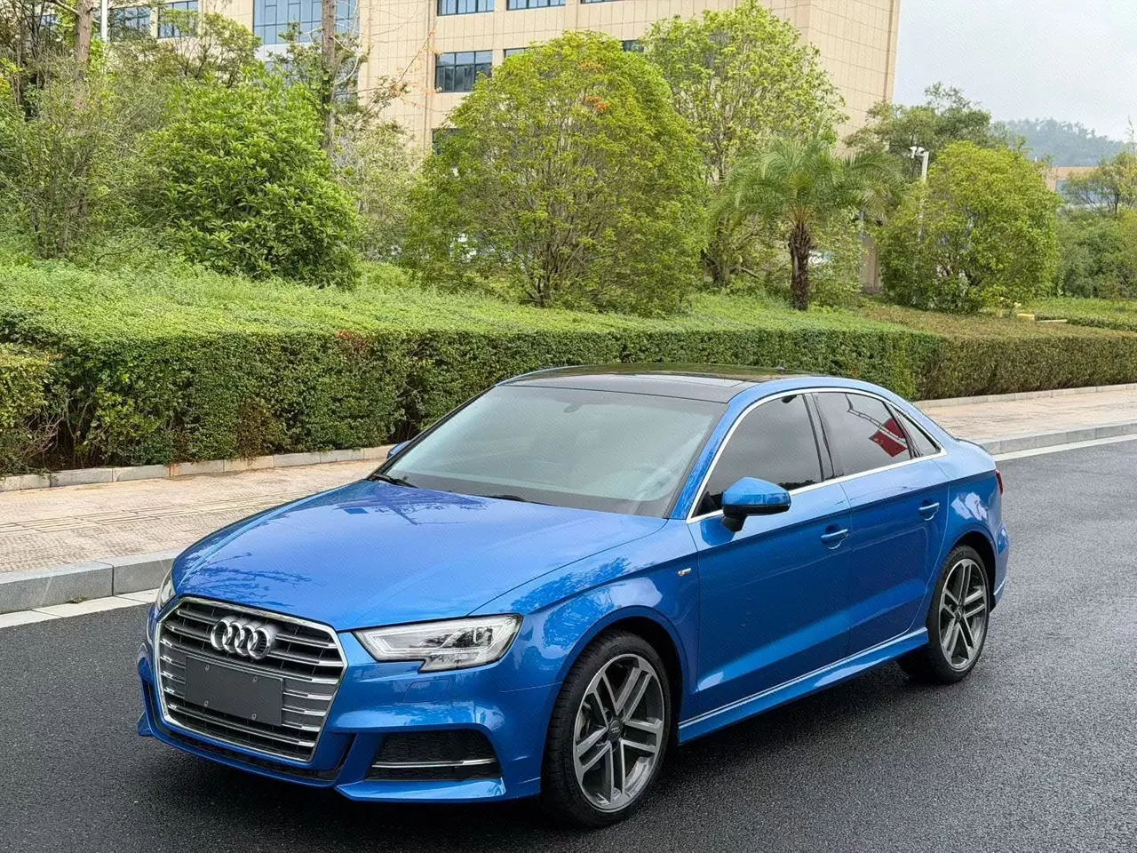 Open image lightbox: Audi 2020 A3 Limousine 1.4TFSI 35TFSI sports automatic
