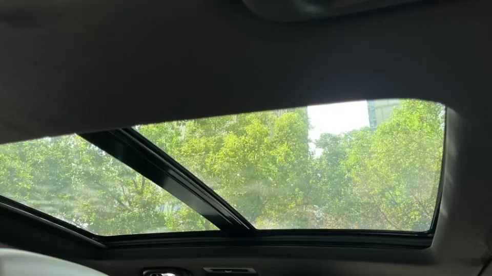 Buick 2022 Angke Flag 48V 2.0T 652T Four-wheel Drive Enjoy Flagship Automatic Gear 12