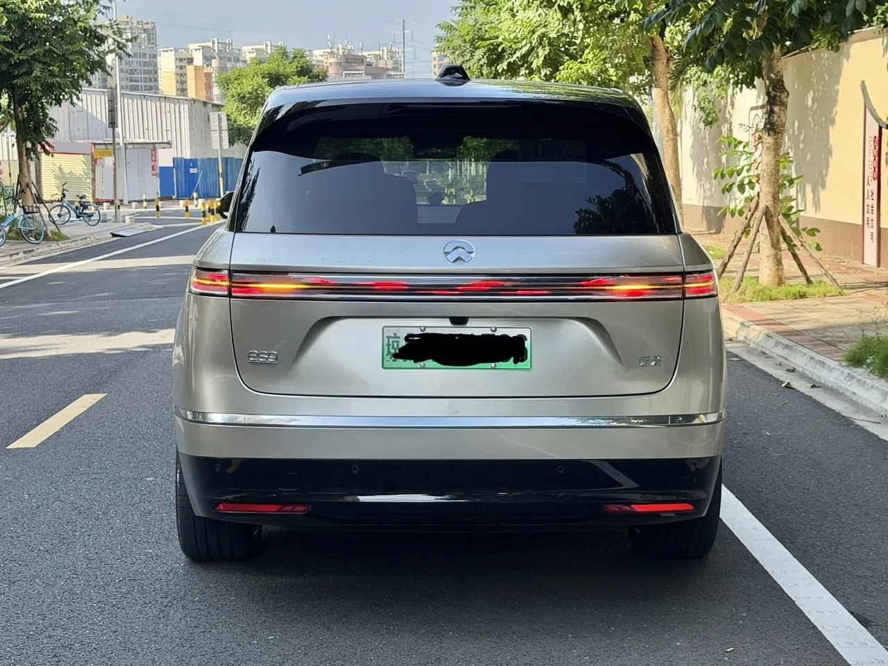 NIO 2026 ES 9 102kWh Administrative Island Signature Edition Automatic Gear 8