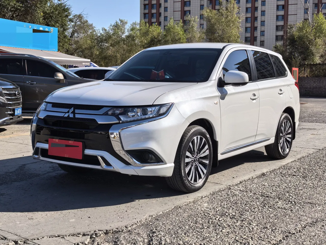 Open image lightbox: Mitsubishi 2021 Outlander 2.0 Stepless Two-Drive Smooth Edition 5-seat (Changed) Automatic Gear