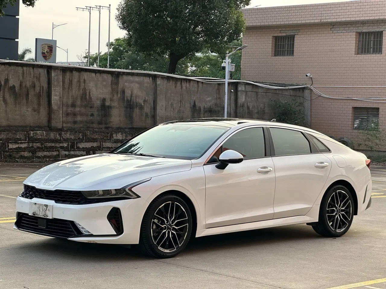 Kia 2021 K5 Keku 2.0T 380T GT-Line Flagship Automatic Gear - View 1