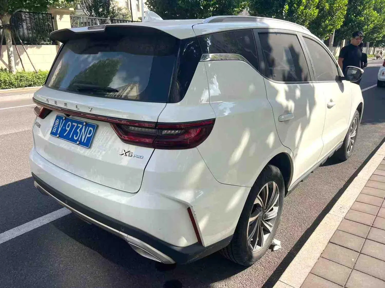 Geely Vision SUV(X6) 2021 Vision X6 Pro 1.4T Premium Automatic 3