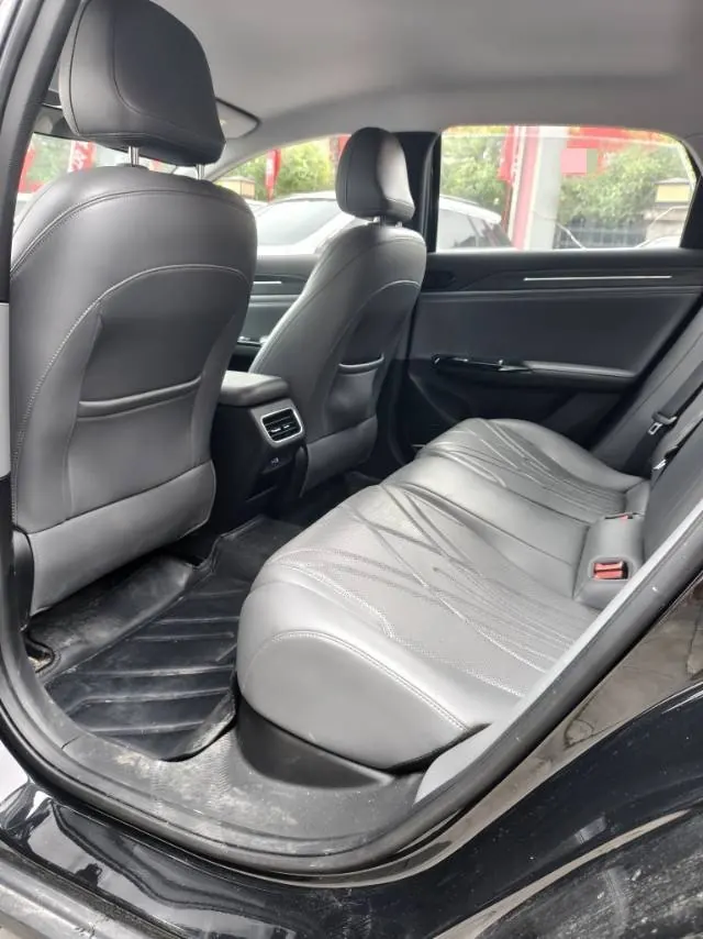 Geely Galaxy 2025 L6 EM-i 1.5 60km sailing version of automatic gear 7