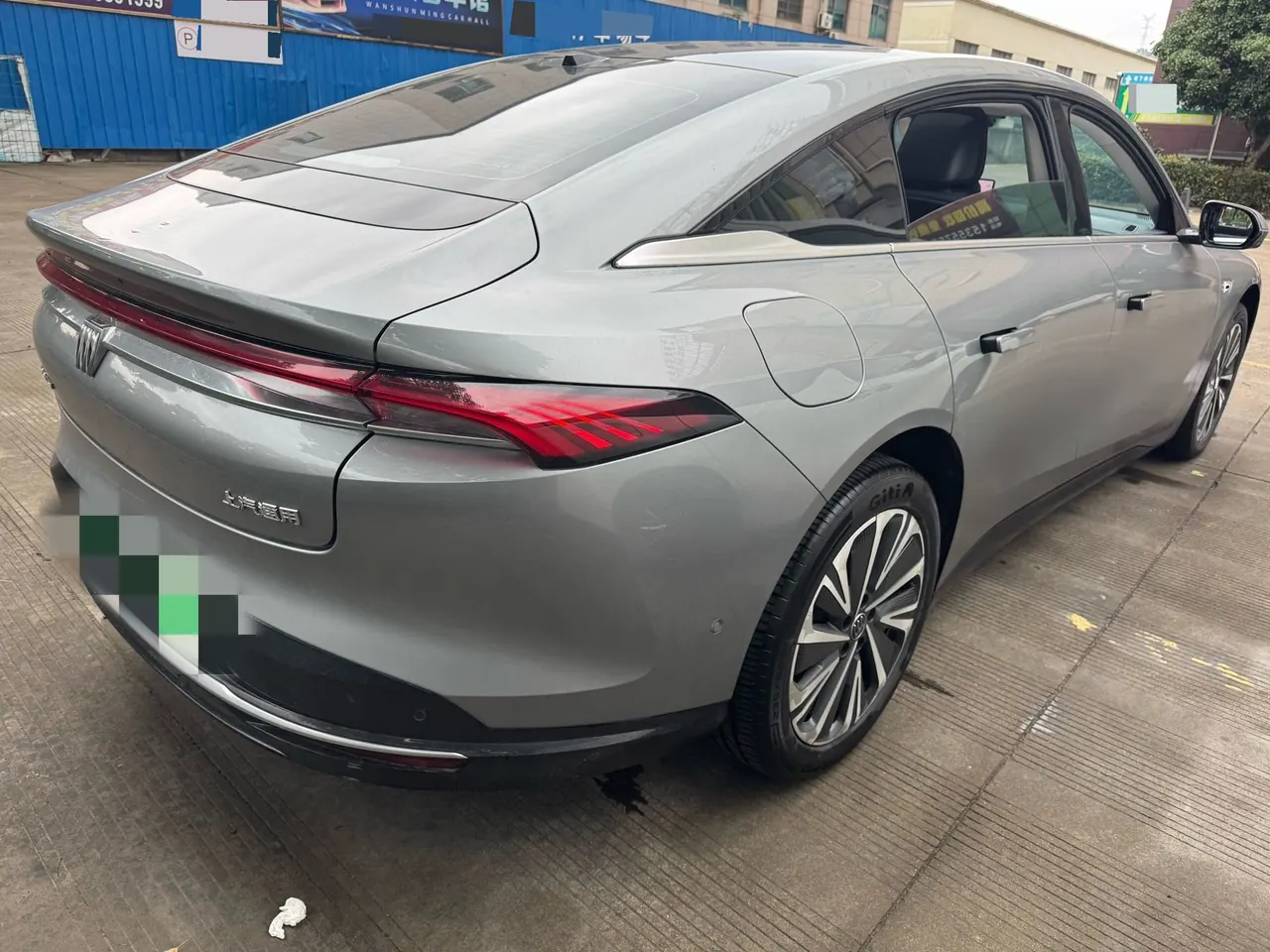 Buick 2026 L7 Luxury to Enjoy Free and unfettered Smart Travel Edition Automatic Gear 3