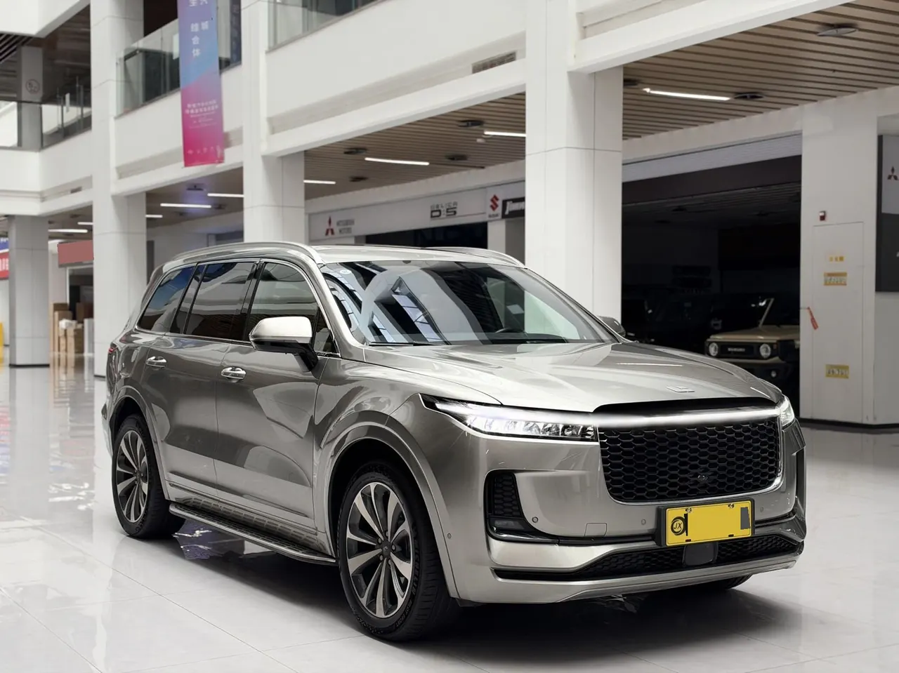 Li 2021 ONE 1.2T extended range 6-seat automatic gear 3