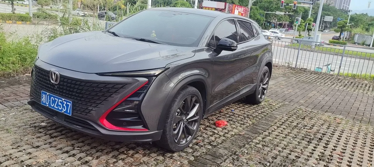 ChangAn 2020 UNI-T 1.5T honorable automatic gear - View 1