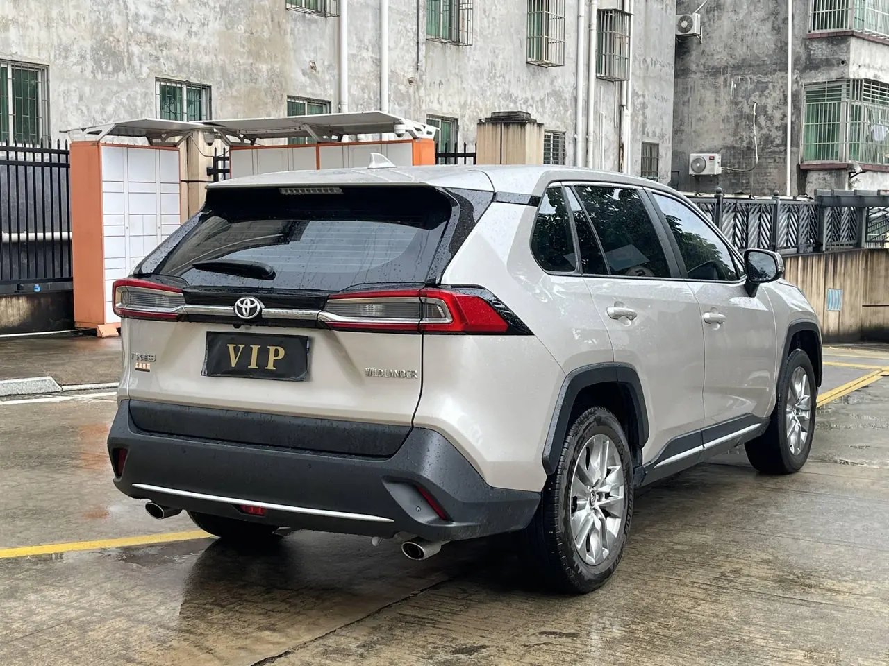Toyota 2020 Willanda 2.0 Stepless Two-Drive Deluxe Automatic Gear 9